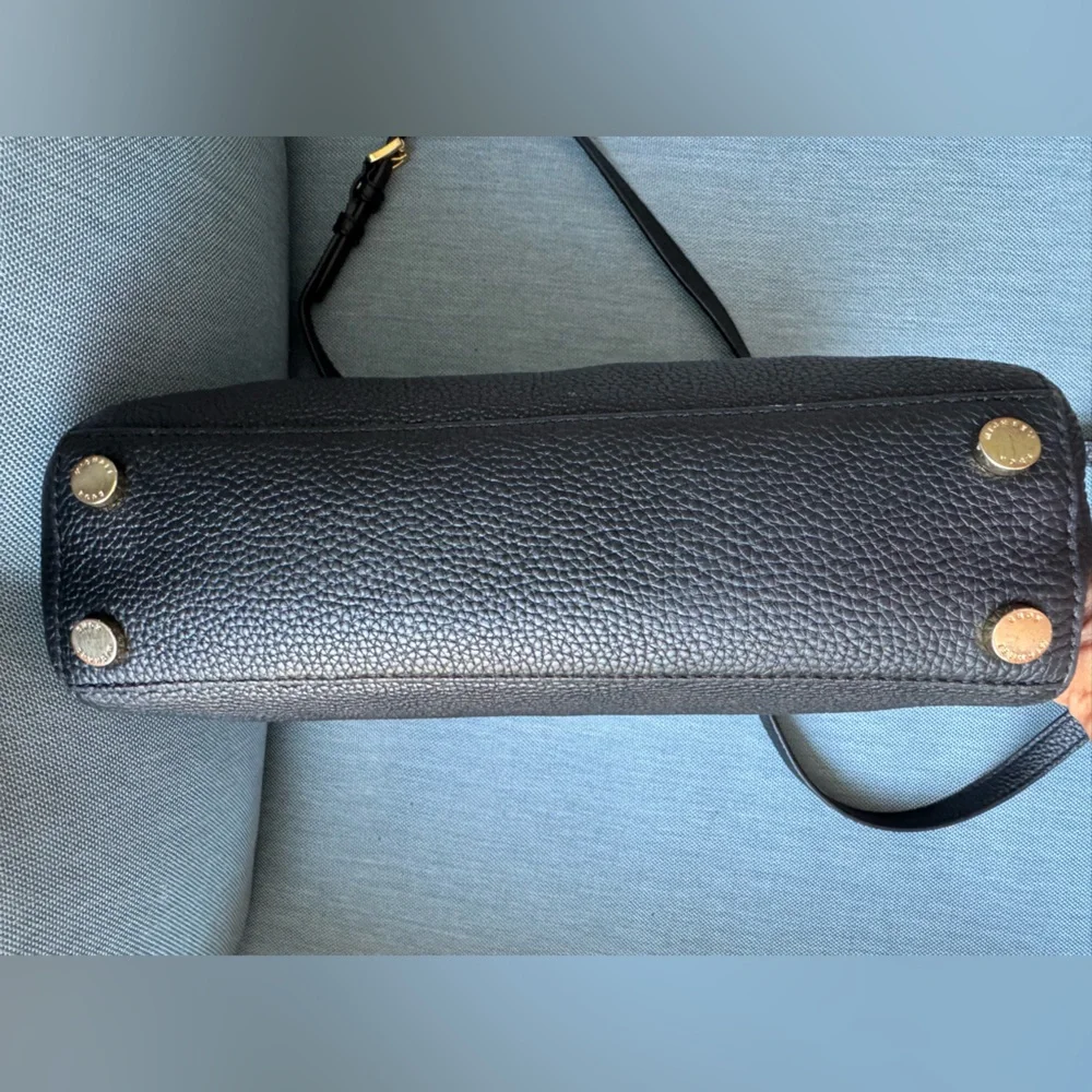 Michael Kors Astrid Medium Black Pebbled Leather Satchel  Gold Tone Turn Lock - Picture 10 of 14